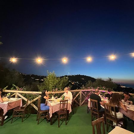 Agriturismo Le Grottelle Villa SantʼAgata sui Due Golfi Exterior foto